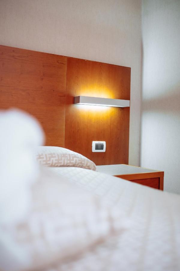 Amico Hotel 3*