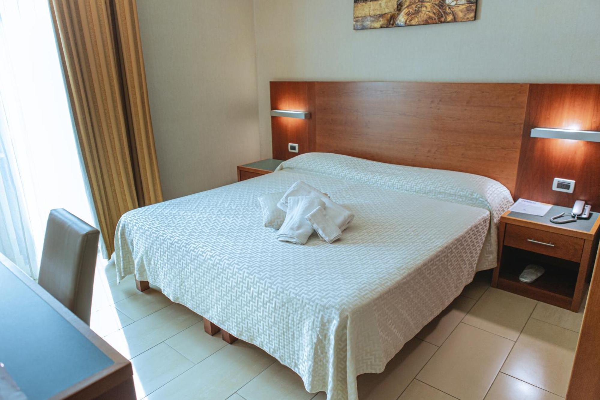 Amico Hotel