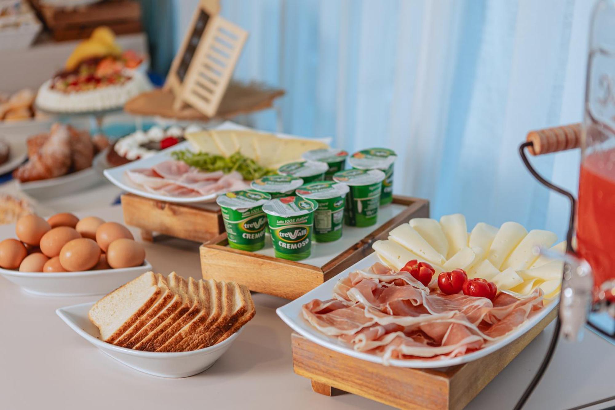 Hotel Amico 3*